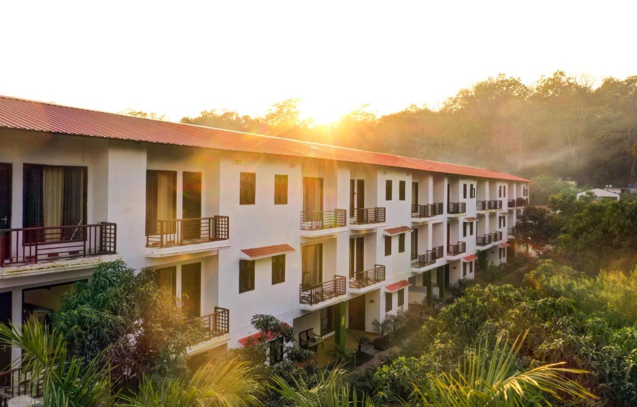 Atulya Resorts With 3Hr Early Check In Rāmnagar Exteriör bild